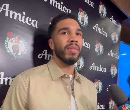 塔图姆砍下20+14创赛季新高 真实赛场感受引热议