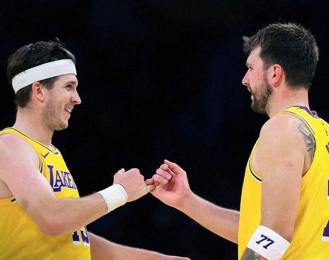 湖人加时逆转掘金 东契奇准绝杀助球队豪取5连胜