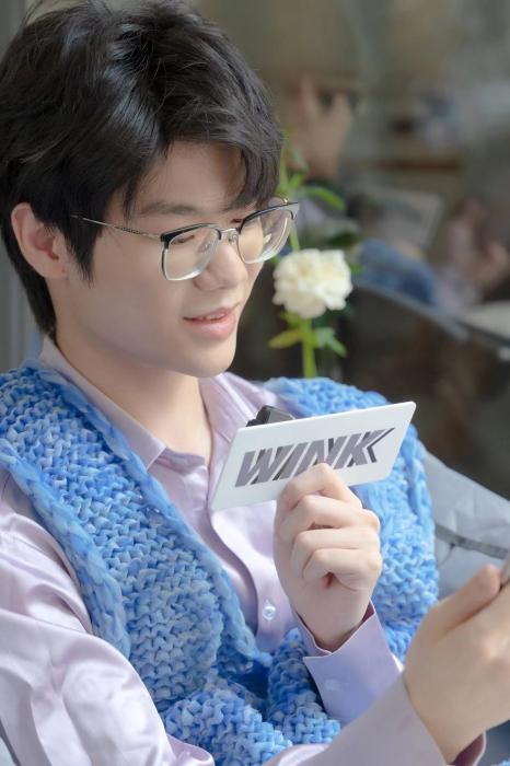 白驹留痕之下的33Svan：走向成熟的沉着与童心并