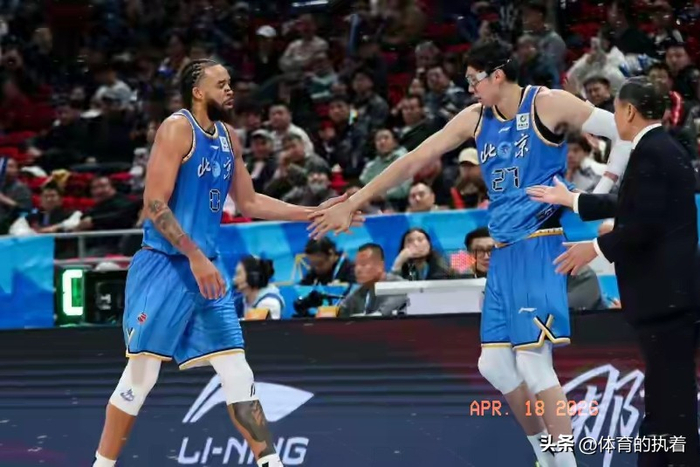 北京首钢季后赛前夕换外援迎战上海队